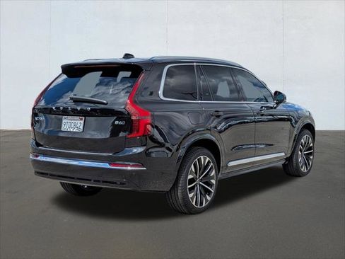 Used 2025 Volvo XC90 B6 Ultra w/ Protection Package Premier AWD/4WD image 5