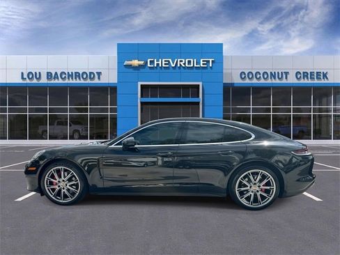 Used 2022 Porsche Panamera 4S image 5