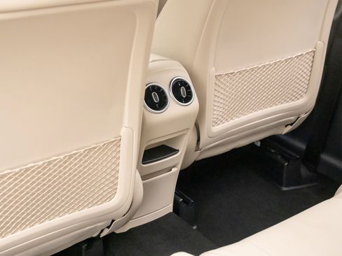 New 2025 Mercedes-Benz GLB 250 4MATIC image 20