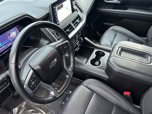 Used 2024 Chevrolet Tahoe Z71 image 12