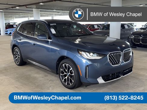 Used 2025 BMW X3 xDrive30i AWD/4WD image 1