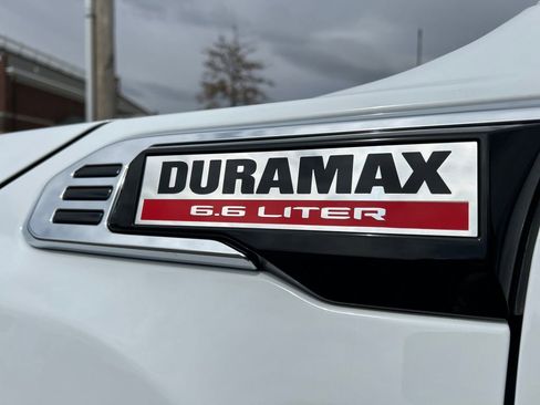 New 2026 GMC Sierra 3500 SLE w/ SLE Convenience Package image 9