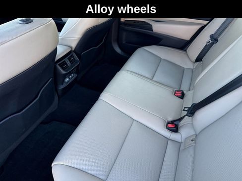 Used 2019 Lexus ES 350 w/ Accessory Package FWD image 12