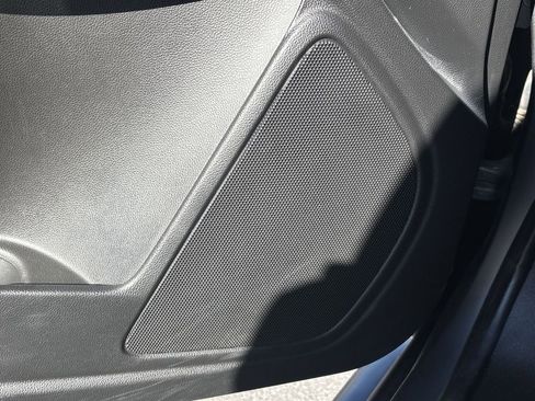 Used 2021 GMC Canyon Elevation Standard w/ Convenience Package image 24