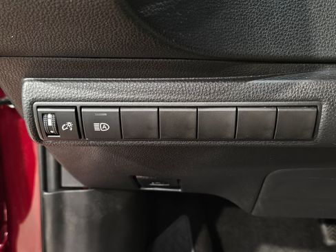 Used 2023 Toyota Corolla SE image 24