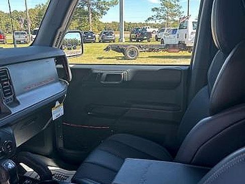 New 2025 Ford Bronco Raptor image 17