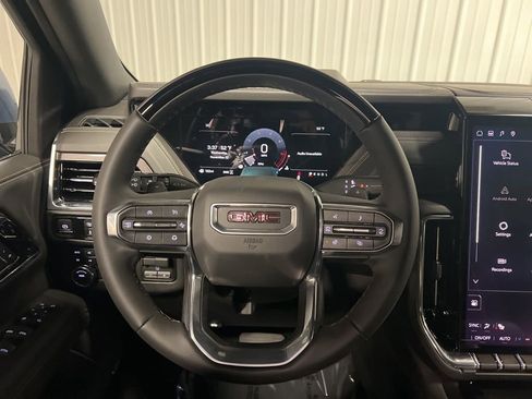 New 2026 GMC Yukon XL Elevation image 14