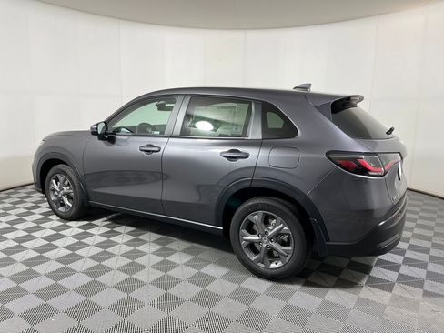 New 2026 Honda HR-V LX image 2