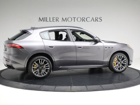 New 2024 Maserati Grecale GT image 17