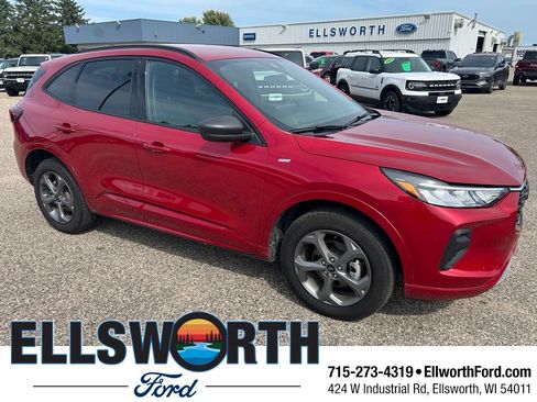 Used 2024 Ford Escape ST-Line w/ Tech Pack #1 AWD/4WD image 1