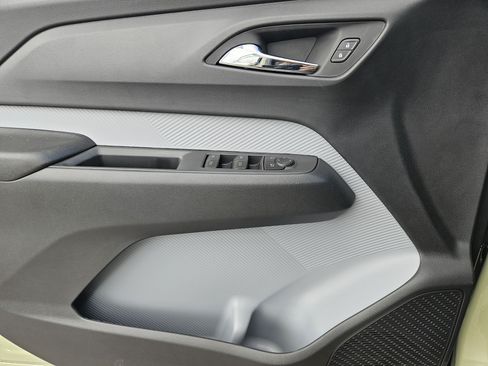 New 2027 Chevrolet Bolt LT w/ Comfort Package FWD image 16