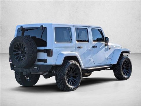 Used 2017 Jeep Wrangler Unlimited Sahara w/ Connectivity Group image 5