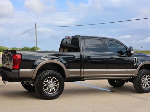 Used 2020 Ford F250 King Ranch w/ King Ranch Ultimate Package image 3