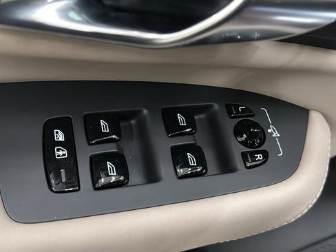 New 2026 Volvo XC90 T8 Ultra w/ Protection Package Premier AWD/4WD image 22