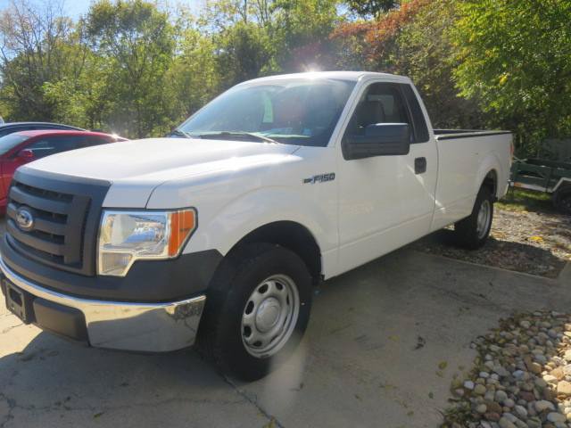 Used 2011 Ford F150 XL w/ Trailer Tow Pkg RWD image 3