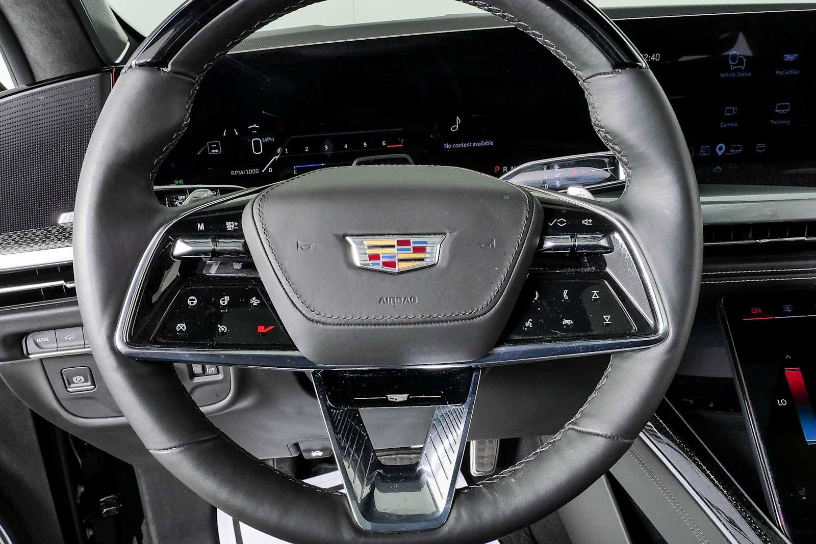 Certified 2025 Cadillac Escalade V AWD/4WD image 9