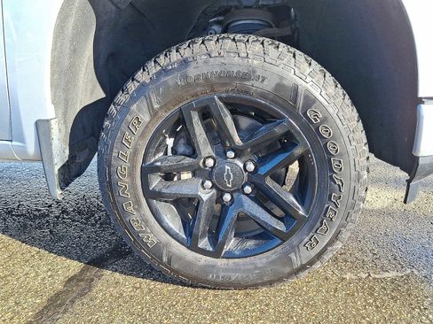 Used 2019 Chevrolet Silverado 1500 RST w/ All-Star Edition image 8