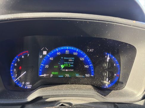 Used 2022 Toyota Corolla LE FWD image 12