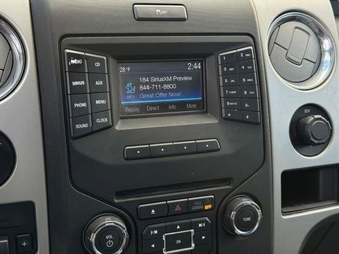 Used 2014 Ford F150 XLT image 17