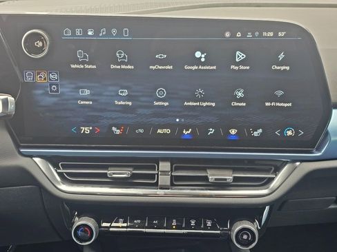 New 2026 Chevrolet Equinox EV LT FWD image 28