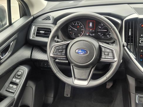 Used 2025 Subaru Ascent Premium image 6