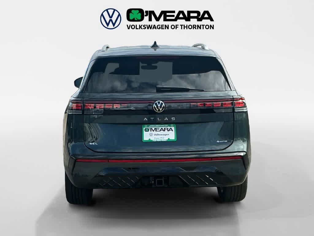 New 2027 Volkswagen Atlas SEL R-Line AWD/4WD image 4