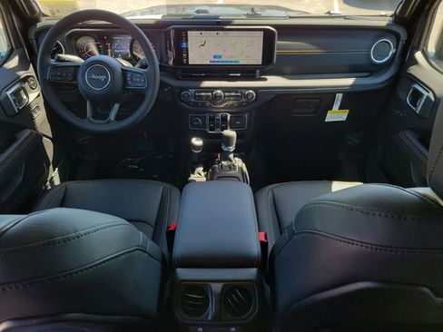 New 2026 Jeep Gladiator Sport AWD/4WD image 11