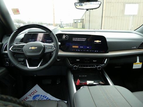 New 2026 Chevrolet Tahoe High Country AWD/4WD image 21