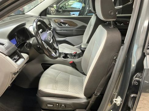 Used 2019 GMC Terrain SLE w/ Driver Convenience Package image 13