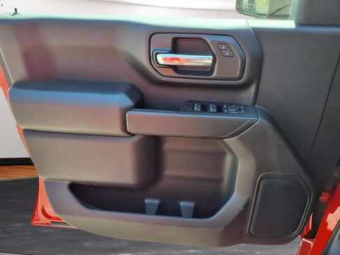 New 2026 Chevrolet Silverado 2500 Custom w/ Custom Value Package image 14