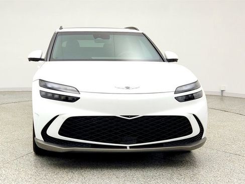 Used 2024 Genesis GV60 Advanced AWD/4WD image 2