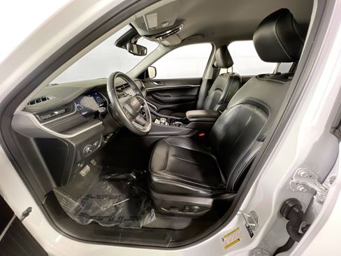 Used 2021 Jeep Grand Cherokee L Limited image 20