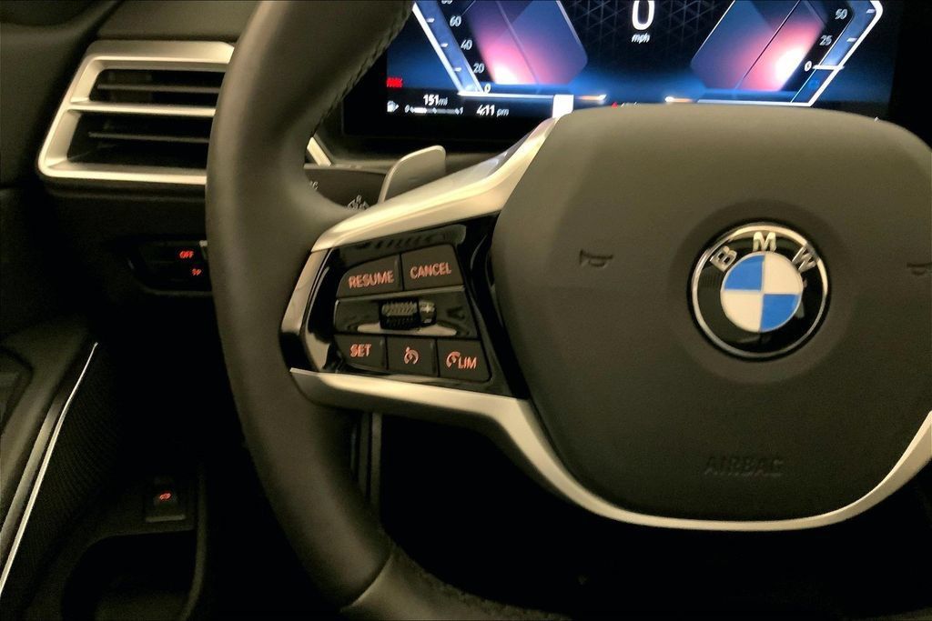 Certified 2025 BMW 330i Sedan RWD image 17