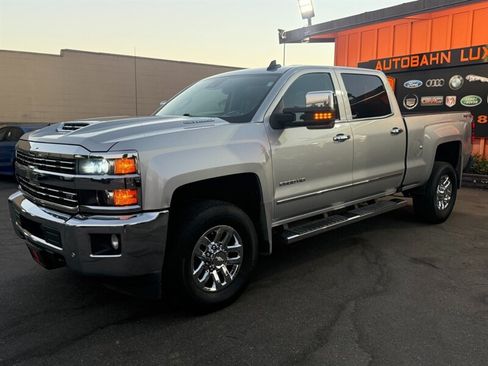 Used 2018 Chevrolet Silverado 2500 LTZ w/ Duramax Plus Package AWD/4WD image 6