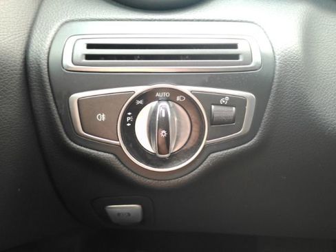 Used 2016 Mercedes-Benz C 300 4MATIC Sedan image 25