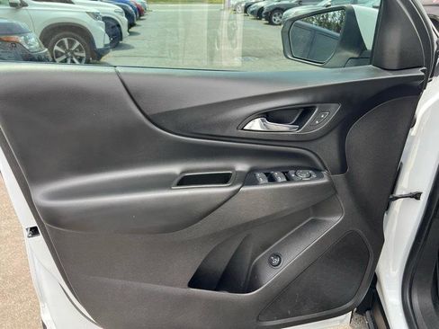 Used 2019 Chevrolet Equinox LT AWD/4WD image 25