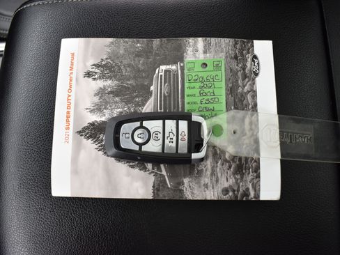 Used 2021 Ford F350 Lariat image 19