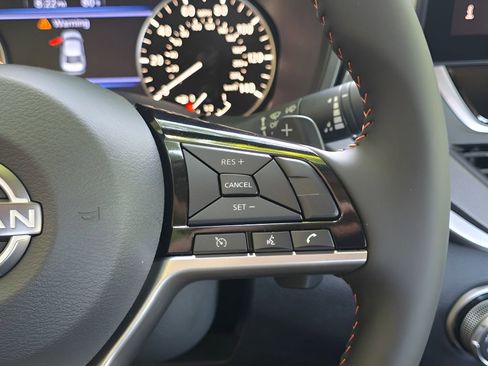 New 2026 Nissan Altima 2.5 SR FWD image 18