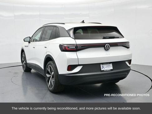 Used 2023 Volkswagen ID.4 Pro S image 8