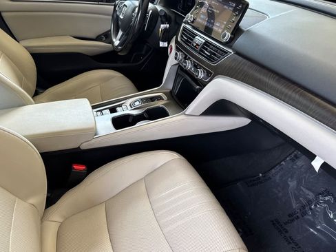 Used 2022 Honda Accord EX-L image 15