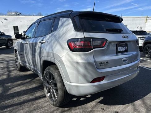 Used 2025 Jeep Compass Limited w/ High Altitude Package AWD/4WD image 6