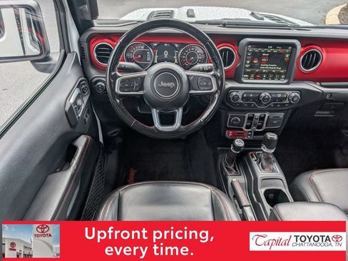 Used 2021 Jeep Gladiator Rubicon AWD/4WD image 12