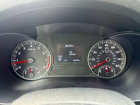 Used 2019 Kia Optima LX image 25