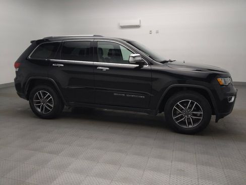 Used 2020 Jeep Grand Cherokee Limited w/ Luxury Group II image 11