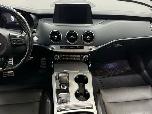 Used 2020 Kia Stinger GT2 image 30