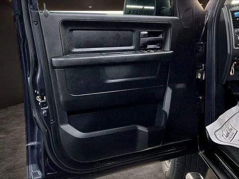 Used 2020 RAM 1500 Express w/ Express Value Package AWD/4WD image 18
