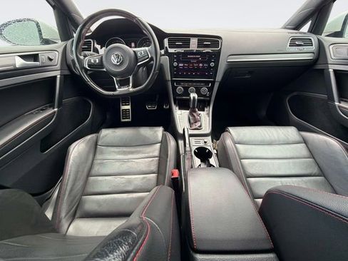 Used 2020 Volkswagen GTI SE FWD image 17