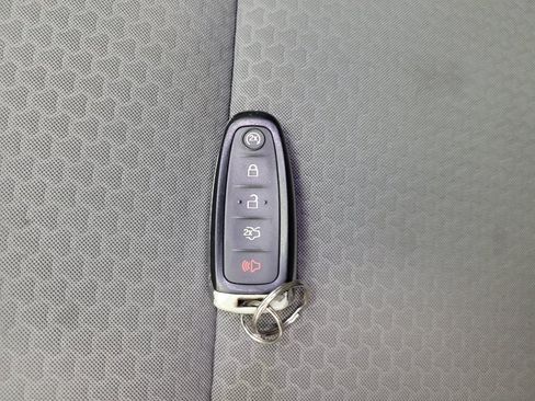 Used 2019 Ford Escape SE AWD/4WD image 32