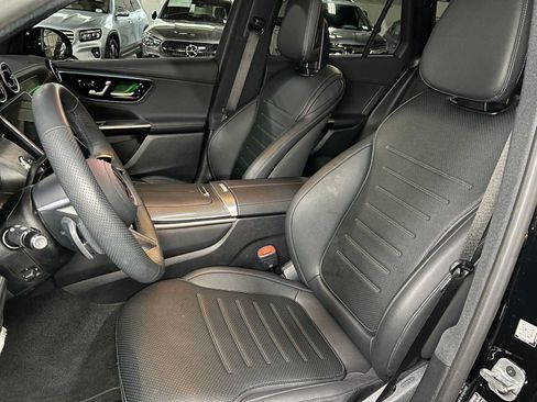 Certified 2026 Mercedes-Benz GLC 300 4MATIC image 25