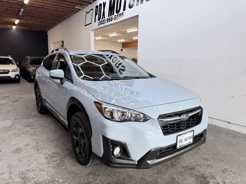 Used 2018 Subaru Crosstrek 2.0i Premium AWD/4WD image 2